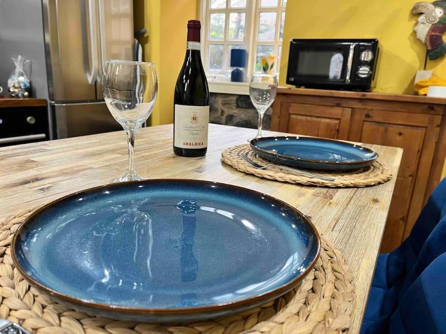 Historic Centre Couples Retreat, 1 Bed Maisonette * Cardiff
